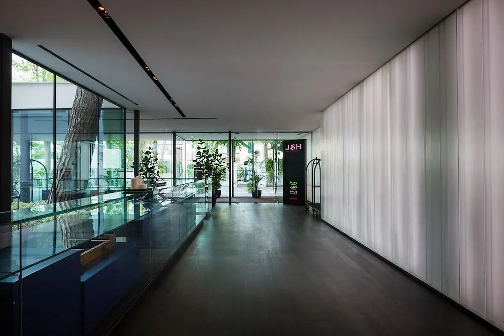 Hotel Villa Regina - Marepineta Resort Milano Marittima
