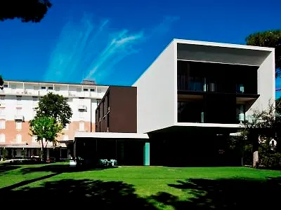 Villa Regina - Marepineta Resort Milano Marittima Hotel